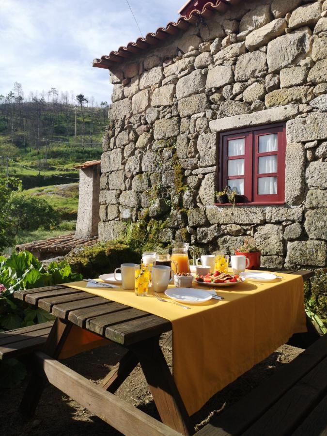 Casas Na Terra Villa Seia Exterior photo